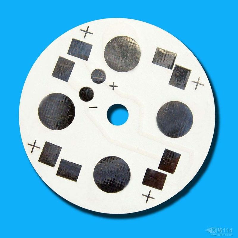 الحجم الحد الأدنى للثقب 0.2mm ENIG لوحات PCB المعدنية المخصصة لتطبيقات التحكم في الأتمتة