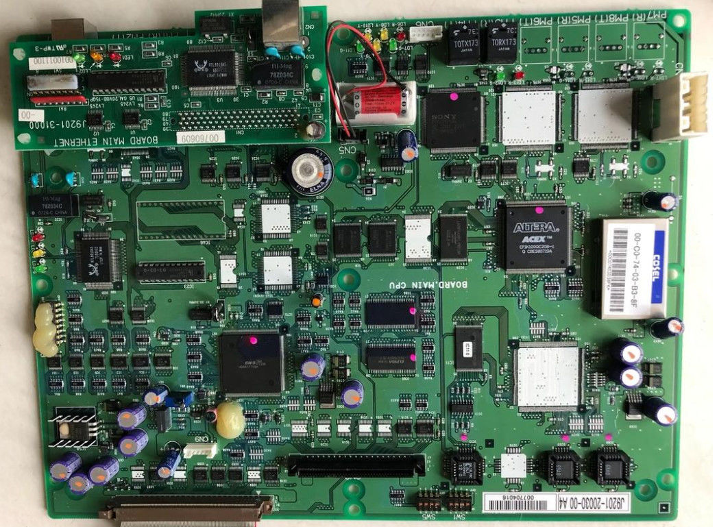 مصنع عقد تجميع أقراص PCB للسيارات مع ENIG التشطيب السطحي لنموذج ODM