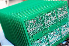 تعاقد تجميع أقراص PCB للسيارات مخصص تصنيع من مجموعة Suntek النحاس 0.3OZ-10OZ طبقة 1L-32L