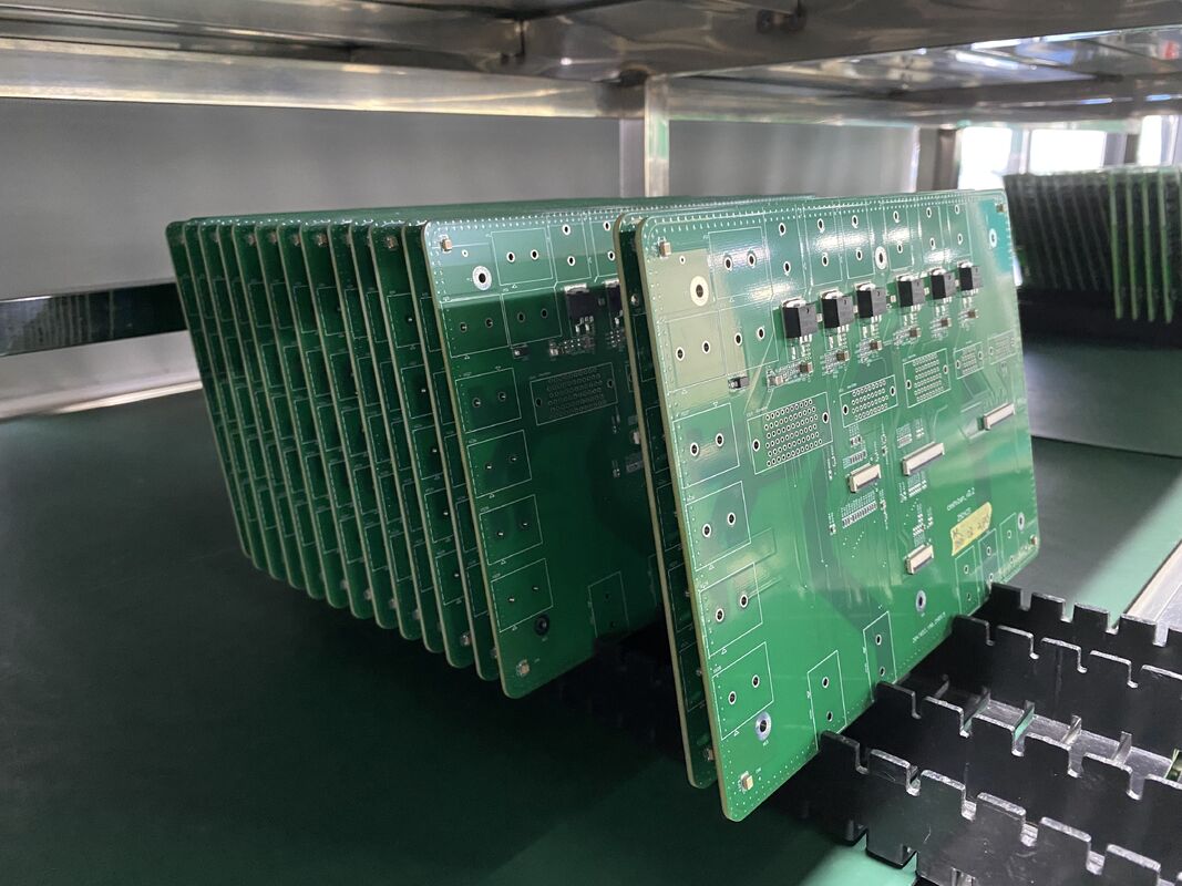 HASL حرة من الرصاص تصفية السطح مع معدات حماية زيادة الحرارة مع التحكم في المعوقة ضمان إدارة دائمة والزيادة الكهربائية