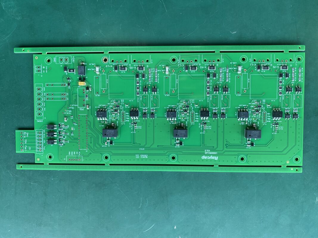 الحد الأدنى لقطر الثقب 0.1mm جمع PCB الاتصالات مصممة لتلبية معايير ROHS وسمك اللوحة 0.2 إلى 6mm للاتصال