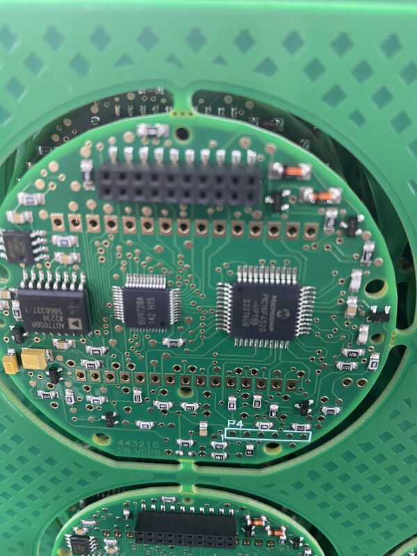 CEM-1 سمك 0.3mm 6mm تجميع لوحات الدوائر الصناعية والمكونات الدائمة لتطبيقات الإلكترونيات الصناعية