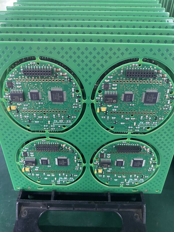 CEM-1 سمك 0.3mm 6mm تجميع لوحات الدوائر الصناعية والمكونات الدائمة لتطبيقات الإلكترونيات الصناعية