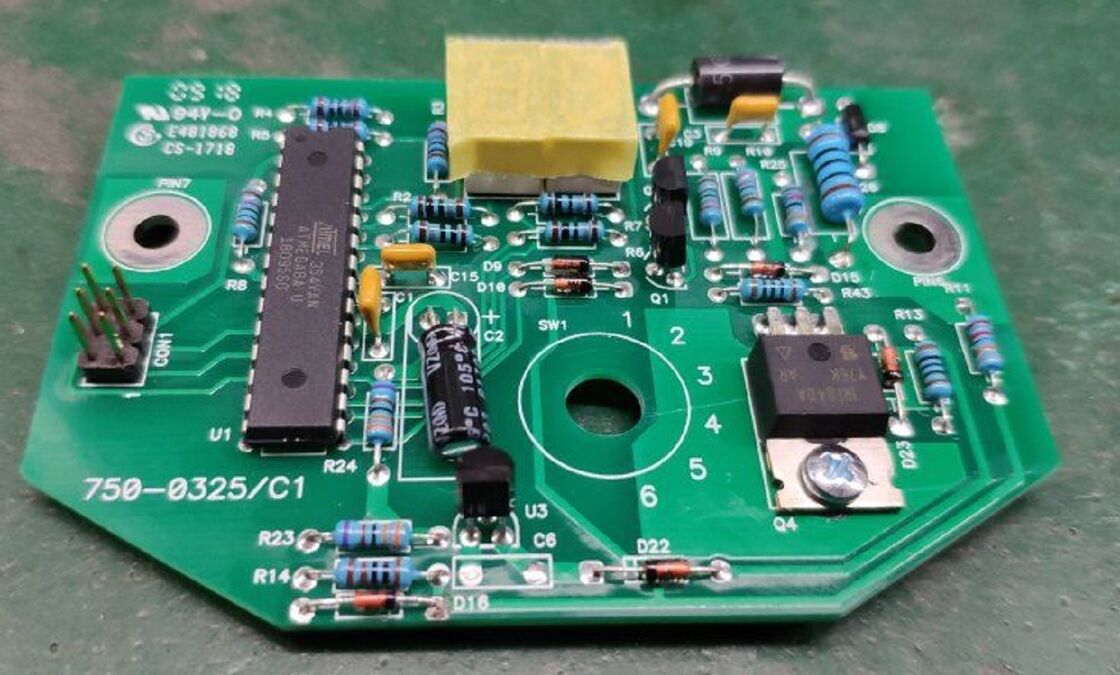 مصنع تجميع لوحات الدوائر المطبوعة المتكامل (Turnkey PCB Assembly) المعتمد بشهادات ISO9001 و ISO13485 و IATF16949 و UL لتطبيقات الطاقة الجديدة