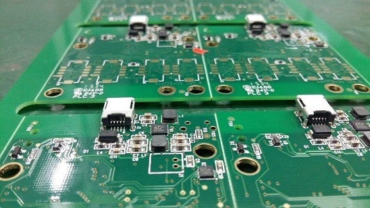 خدمة تجميع أقراص PCB في كمبوديا مع ضمان لمدة عام